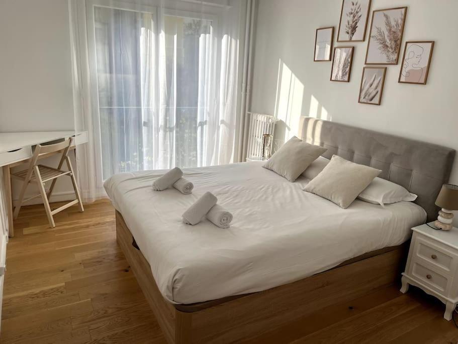 Superbe Appartement Avec Belle Vue Jardin Paris Exteriör bild